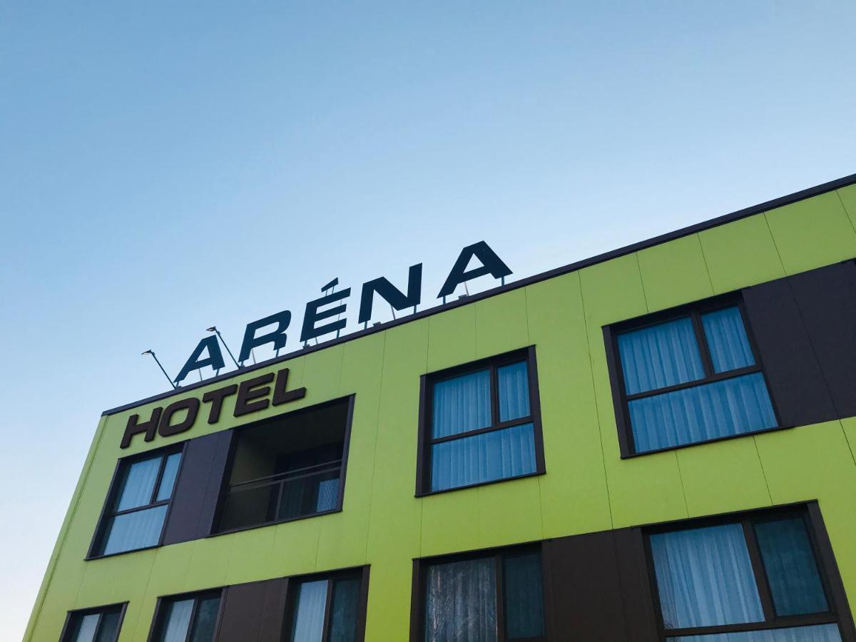 Hotel Arena Brumov Экстерьер фото